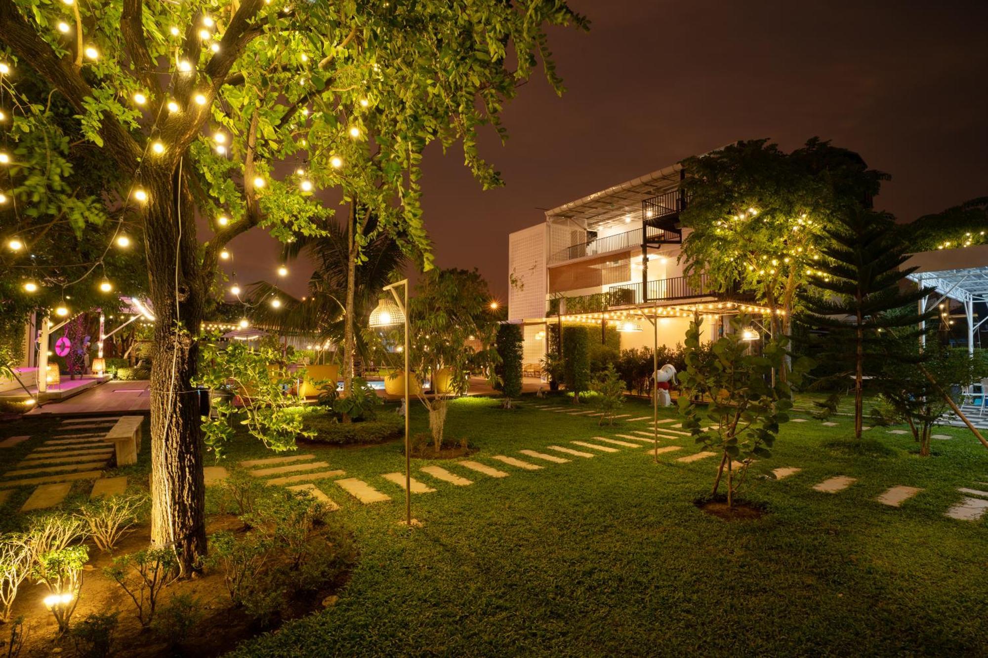 The Modeva Hotel *
