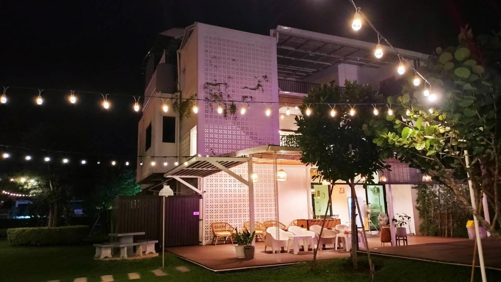 The Modeva Hotel *